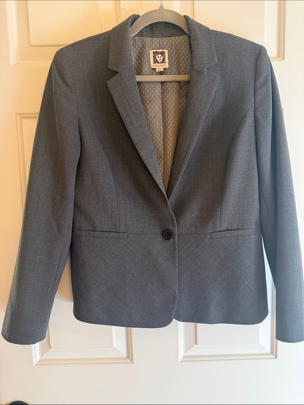 Anne Klein Gray Single-Button Tailored Blazer